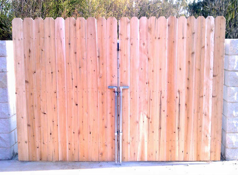 commercial fence example
